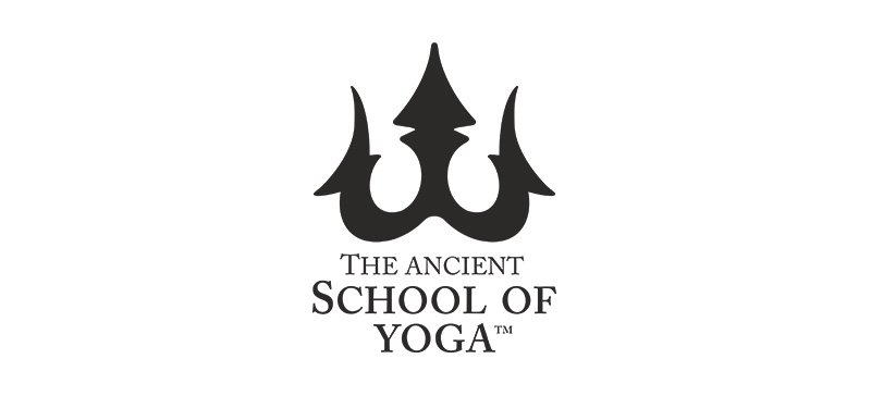 Задача: разработать логотип для международных курсов йоги «The Ancient School of Yoga»